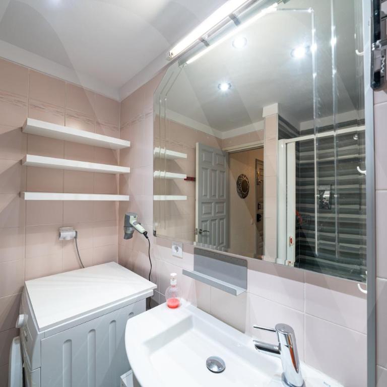 Bel Appartement Terrasse Empuriabrava Nautic by Welhomy - Apartamento de 1 dormitorio - 18