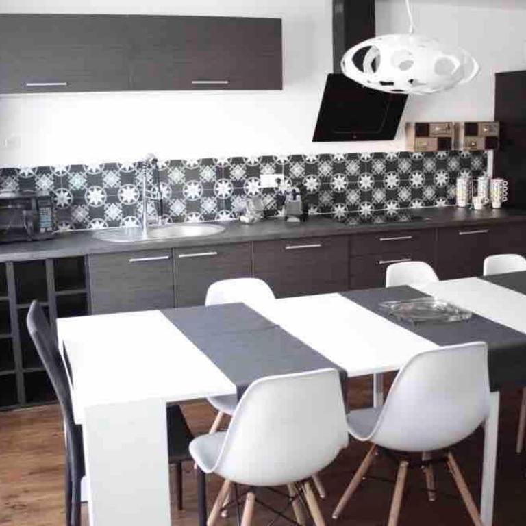 Camille Reims - Apartment - 1