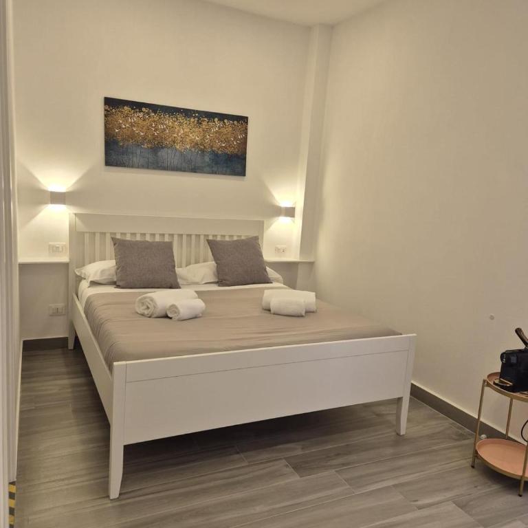 Annita's Rooms - Camera Matrimoniale con Bagno Privato - 4