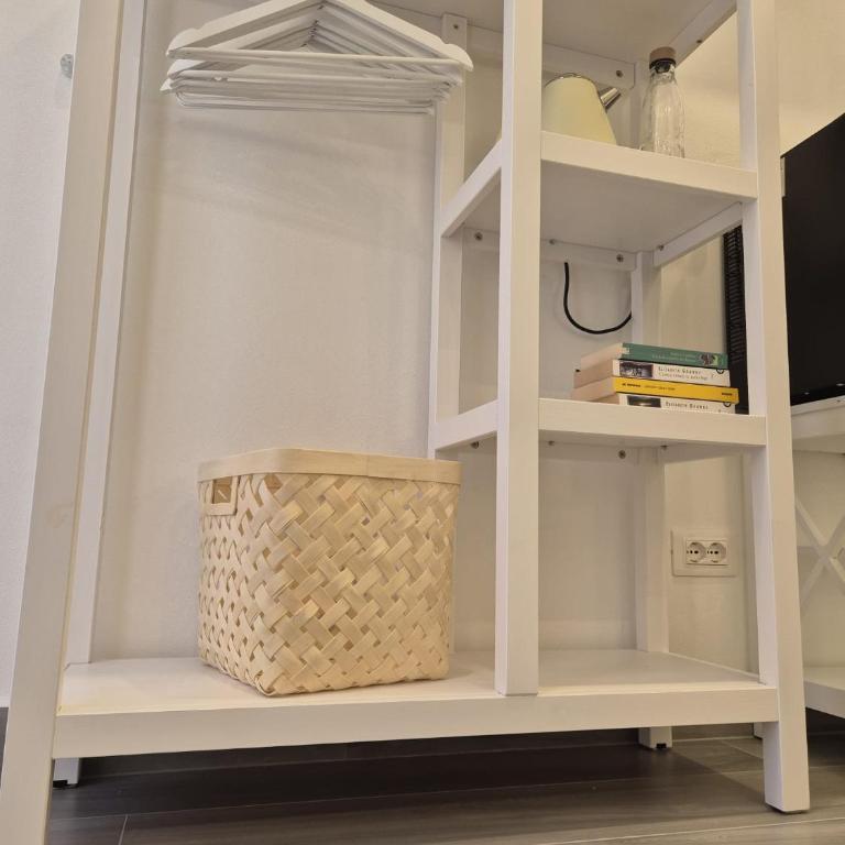 Annita's Rooms - Camera Matrimoniale con Bagno Privato - 6