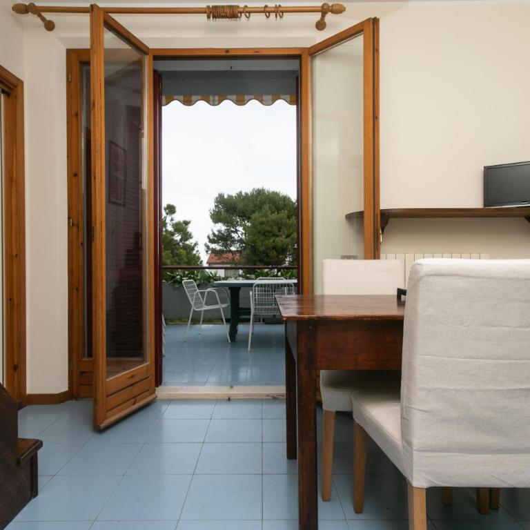 M134 - Marcelli, quadrilocale con terrazzo a 50mt dal mare - Appartamento con 3 Camere da Letto - 1