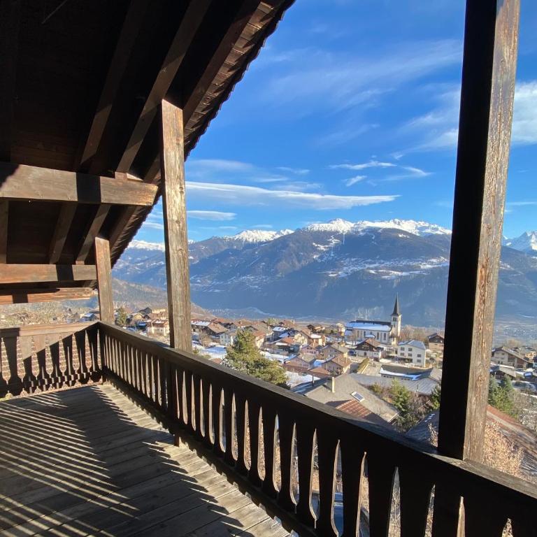 3,5 Zimmer Attikawohnung mit Traumaussicht - Apartment mit 2 Schlafzimmern - 4