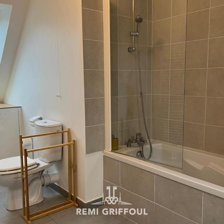 Les 4 éléments 4 Balcony Elevator & Private Parking Sleeps 4 - Appartement - 15