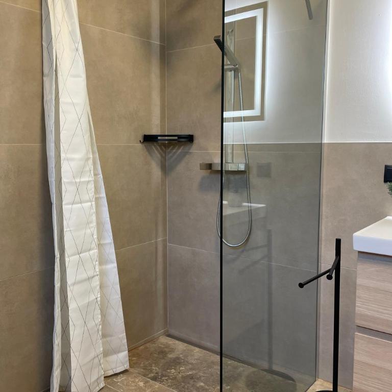 Burg VIEW Apartment im Herzen von Treffen am Ossiachersee - Apartment mit 2 Schlafzimmern - 18