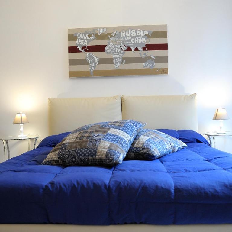 Aquarius Inn - Double Room with Private External Bathroom - 2