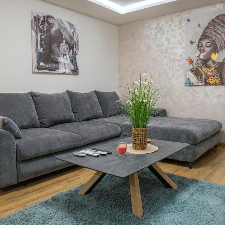 The Old Courtyard - Apartman - 2