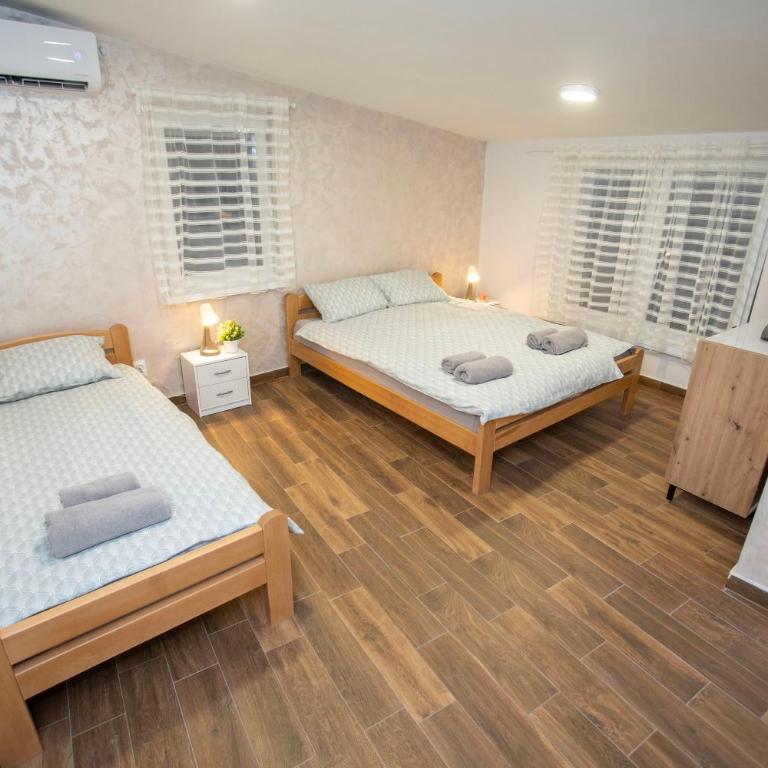 The Old Courtyard - Apartman - 3