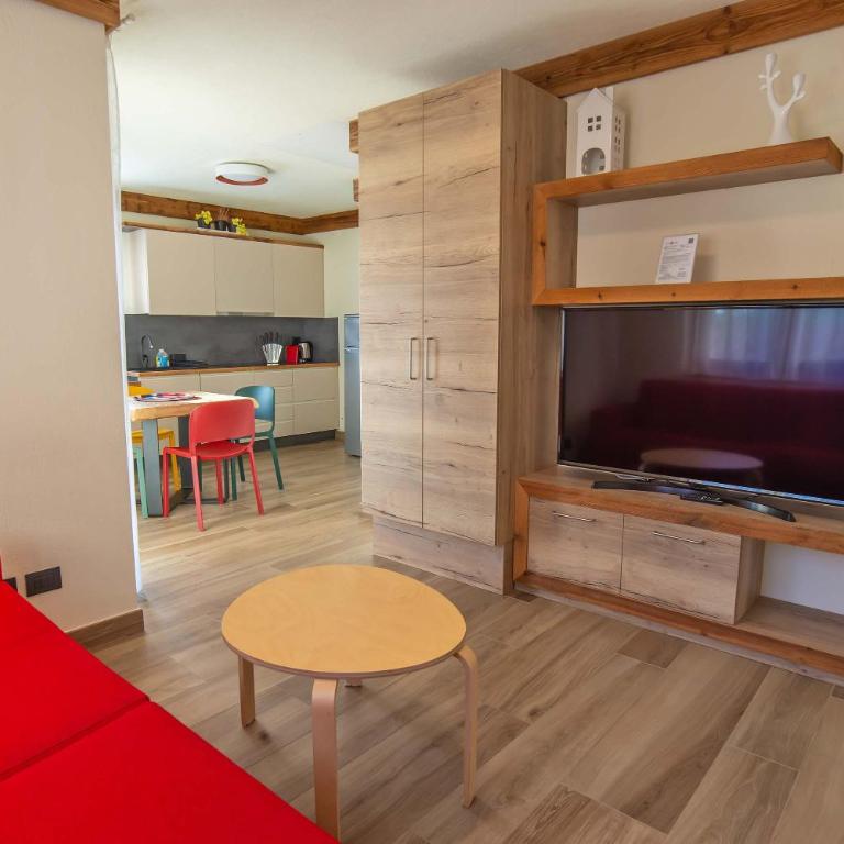 Relais Du Foyer - Appartamento con Vista Montagna - Dependance - 1
