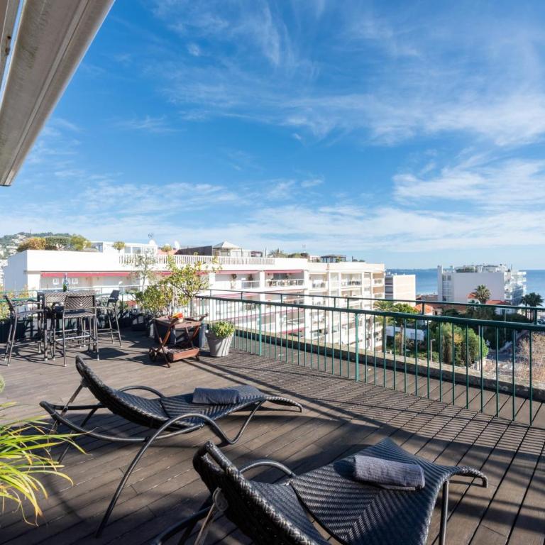 Duplex with Rooftop and Sea View Palm Beach - Appartement - 1