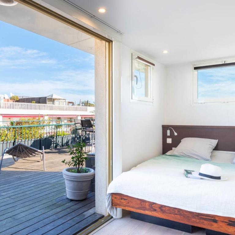 Duplex with Rooftop and Sea View Palm Beach - Appartement - 9