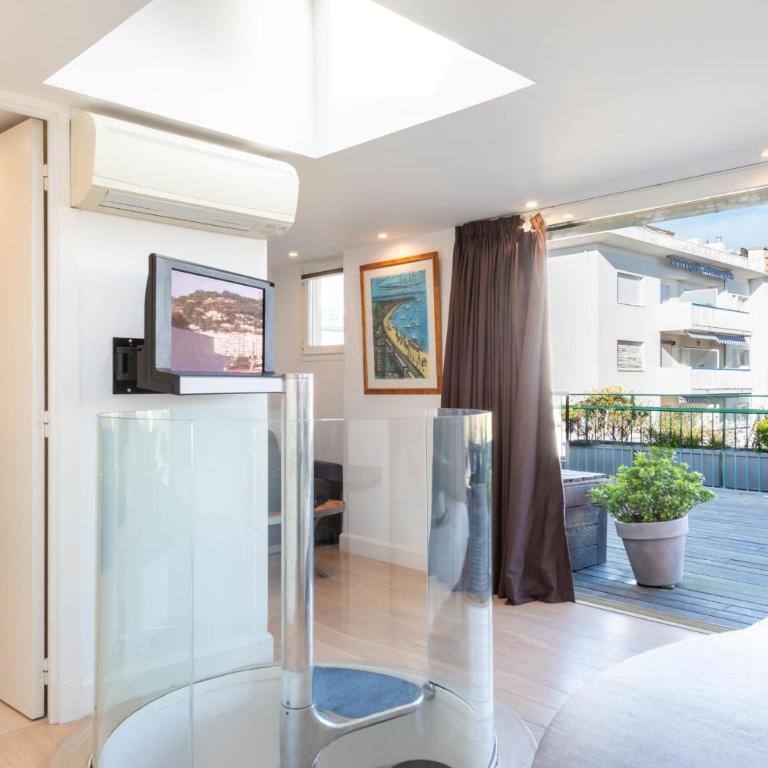 Duplex with Rooftop and Sea View Palm Beach - Appartement - 10