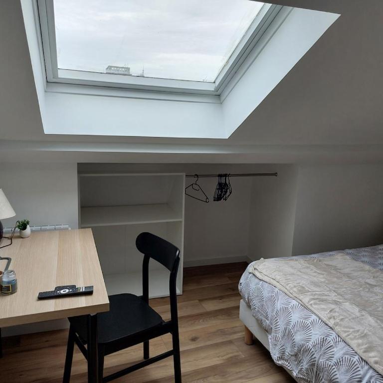Sous les toits - Wi-Fi - TV - Appartement 1 Chambre - 9