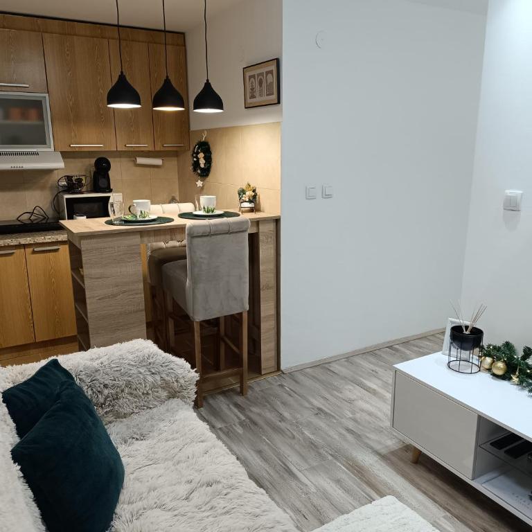 Aries Art - One-Bedroom Apartment - 7