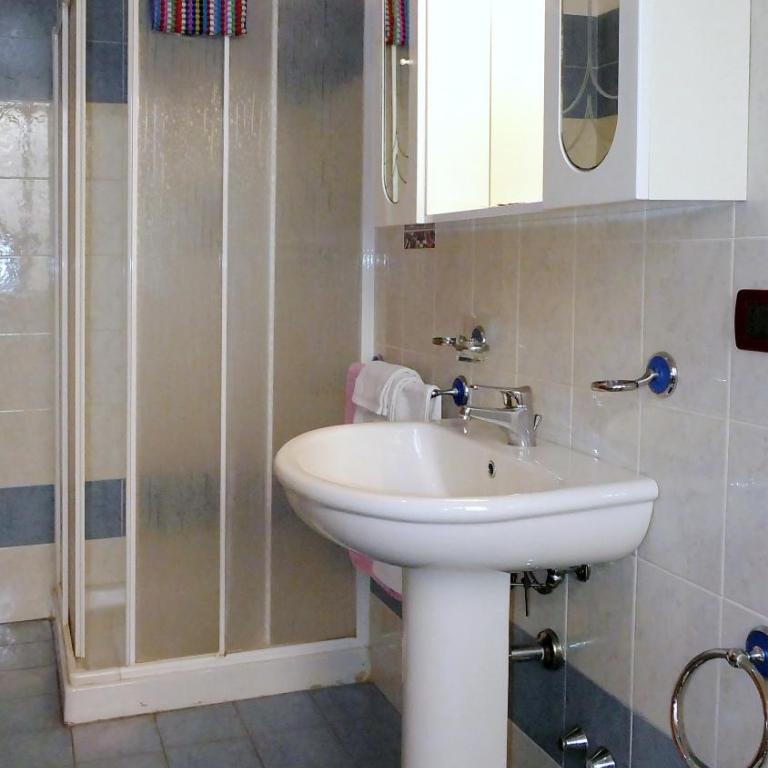 Appartamento con terrazza in villetta privata - Casa Vacanze - 6