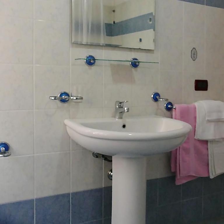 Appartamento con terrazza in villetta privata - Casa Vacanze - 17