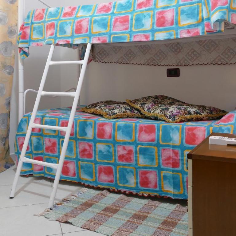Appartamento con terrazza in villetta privata - Casa Vacanze - 26