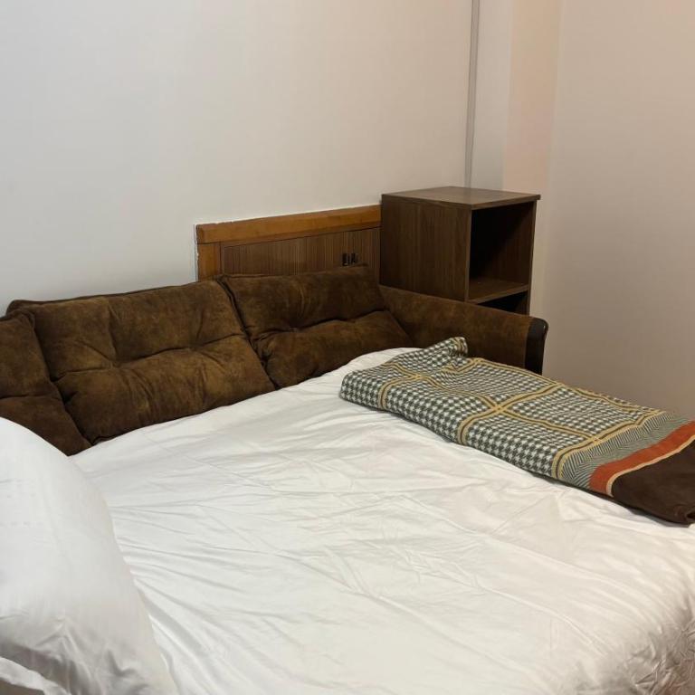 Charming Vracar Apartment near Saint Sava Temple - Apartman sa 2 Spavaće Sobe - 9