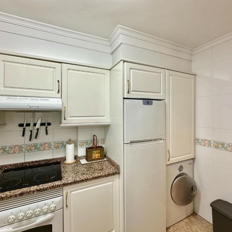 Clubrent - Edf Realet, 1 - Apartamento - 35