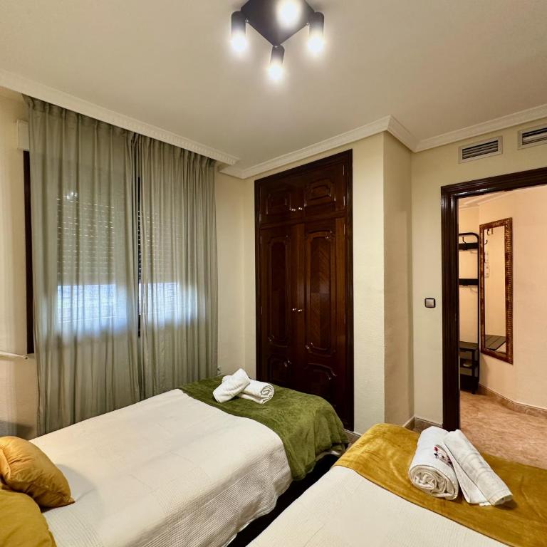 Clubrent - Edf Realet, 1 - Apartamento - 31