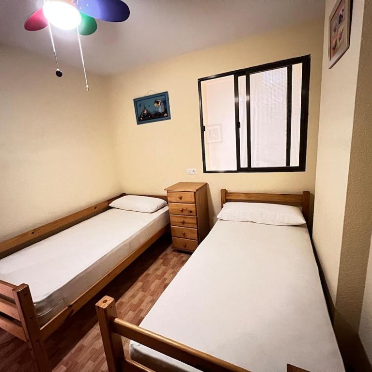 PUSHE Playa Velilla Beach & Tradition 5 - Two-Bedroom Apartment with Sea View - 4