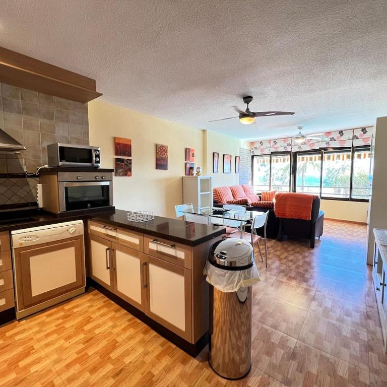 PUSHE Playa Velilla Beach & Tradition 5 - Two-Bedroom Apartment with Sea View - 18