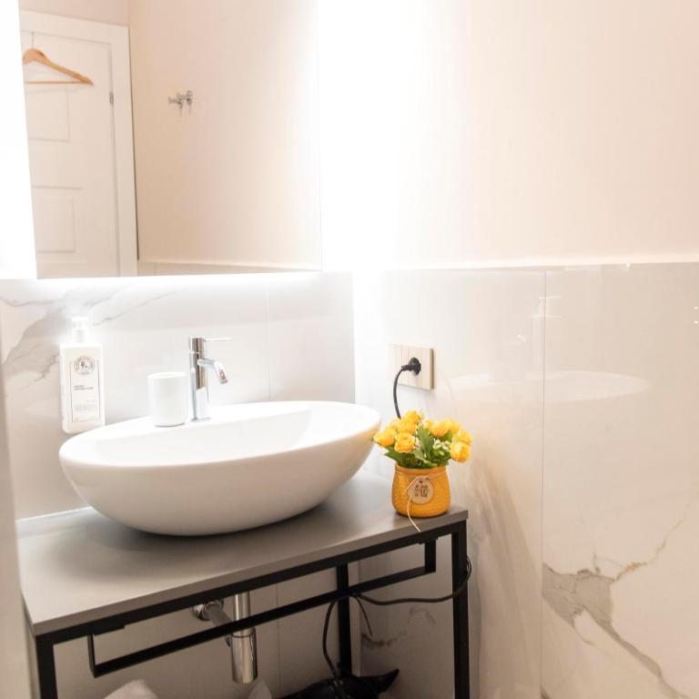 Adelaide Suite Dreams - Camera Tripla Luxury - 8