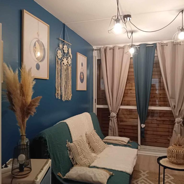 Blue Paradise - One-Bedroom Apartment - 4