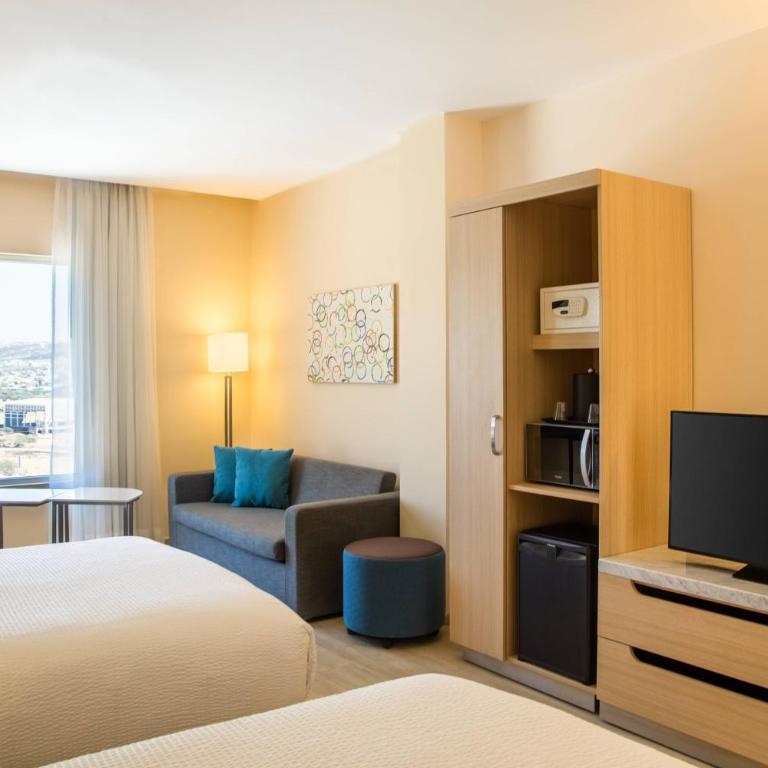 Fairfield Inn & Suites Queretaro Juriquilla - Suite with Two Queen Beds - 2