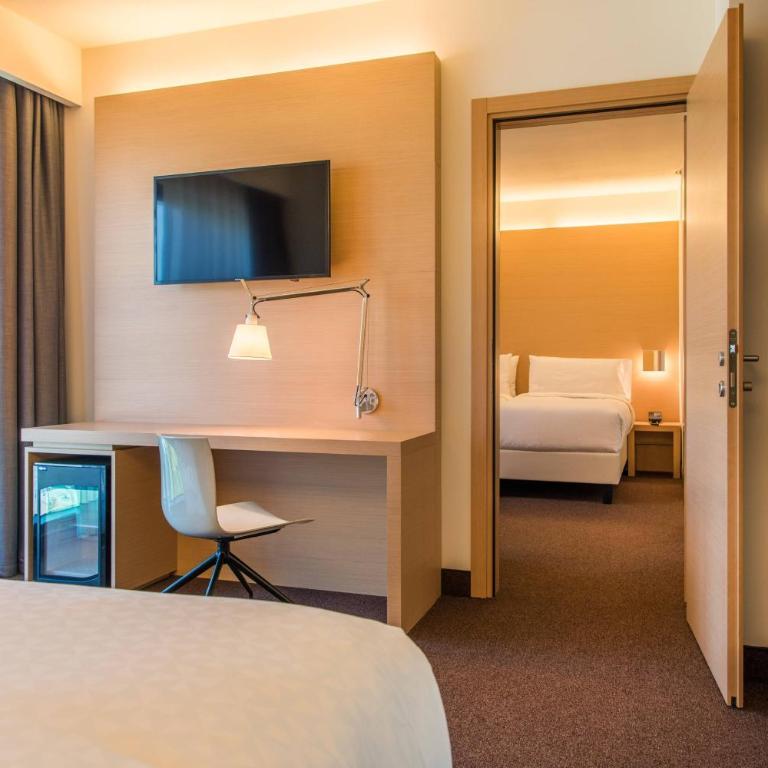 Four Points by Sheraton Venice Mestre - Camera Familiare - 1