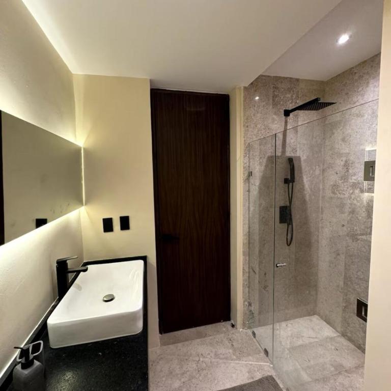 TULUM Beautiful Studio minutes from the Beach - One-Bedroom Apartment - 7