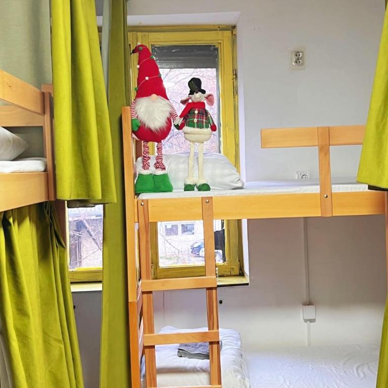 Eleven Hostel - Mešovita 6-krevetna Spavaonica - 2