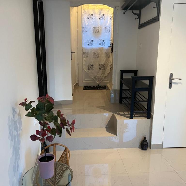 French Riviera Les Tilleuls Parfait pour des vacances inoubliables en famille ou entre amis - Ferienhaus mit 3 Schlafzimmern - 52