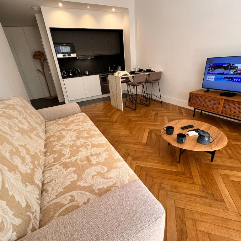 Luxury Central Condo with Private Terrace in Nice - Appartement - 9