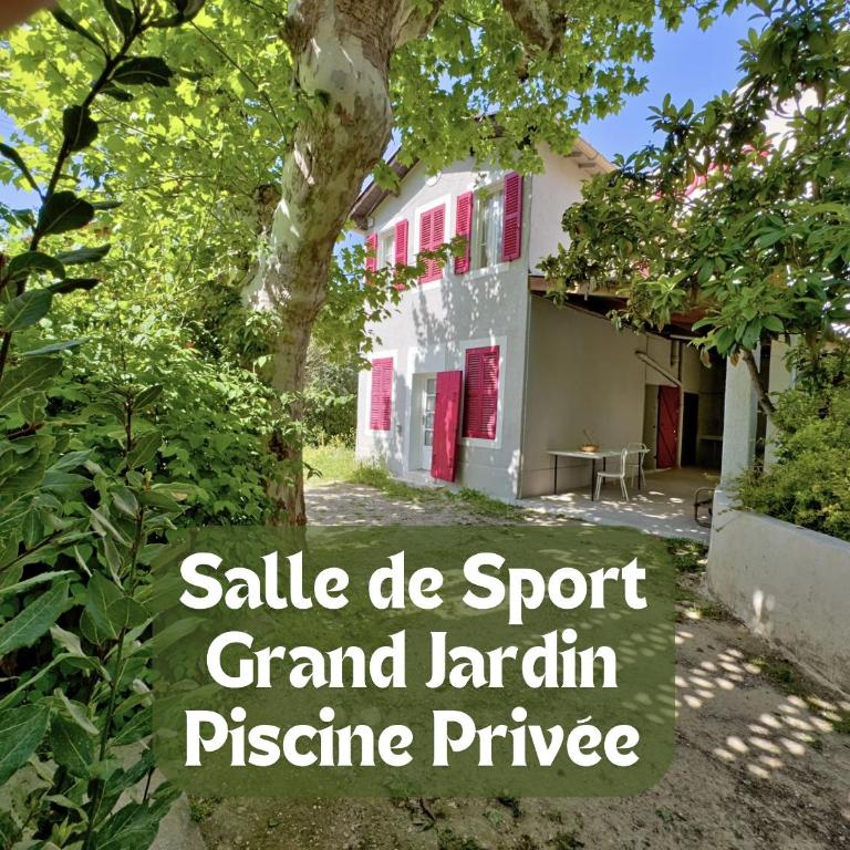 Maison de Charme Classée 3 étoiles - Calme, Jardin, Salle de Sport, Piscine - Casa con 2 Camere da Letto - 1