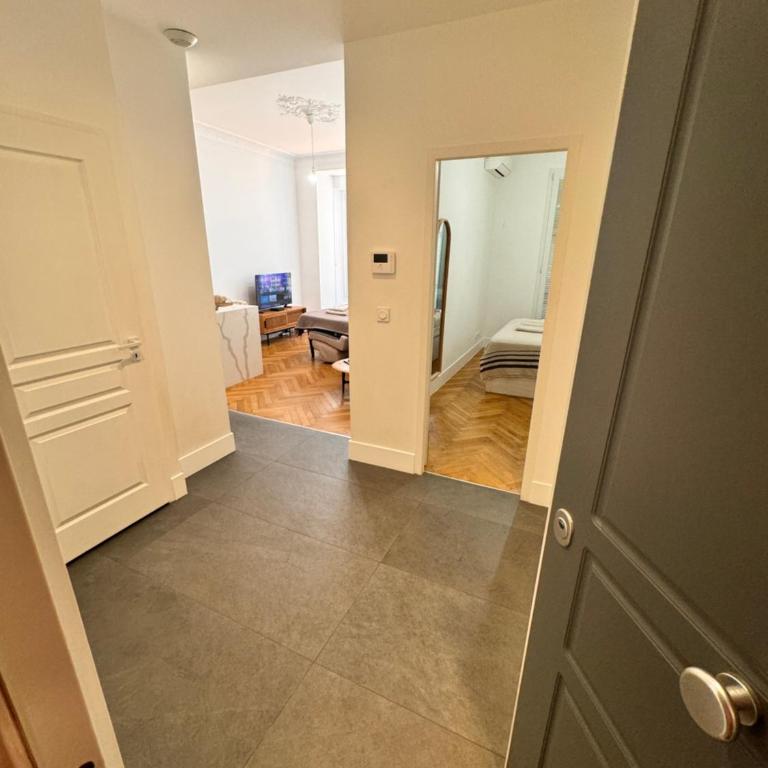 Luxury Central Condo with Private Terrace in Nice - Appartement - 31