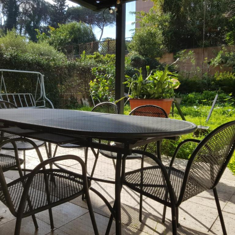 EUR Charme Apt&GARDEN - Appartamento con 1 Camera da Letto - 62
