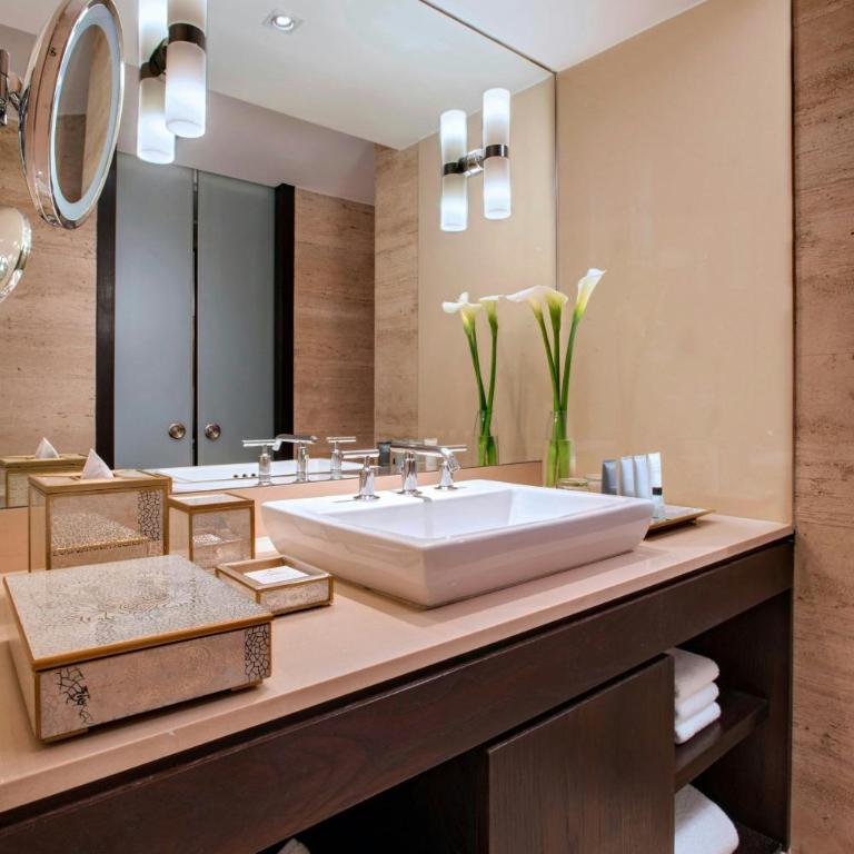 JW Marriott El Convento Cusco - Luxury Suite, Suite, 1 King - 4