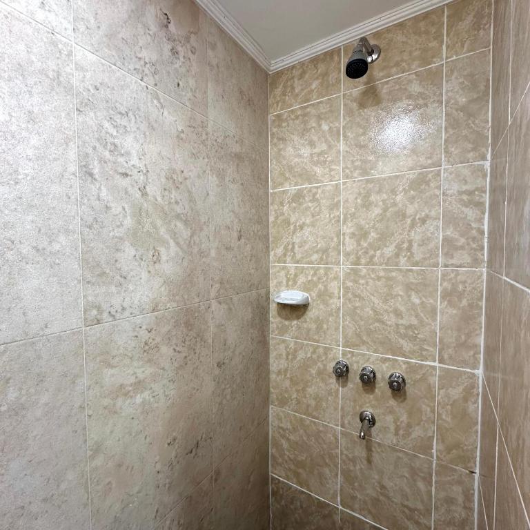 Hosteria Los 2 Pinos - Apartamento Deluxe de 2 dormitorios con vistas al jardín - 8