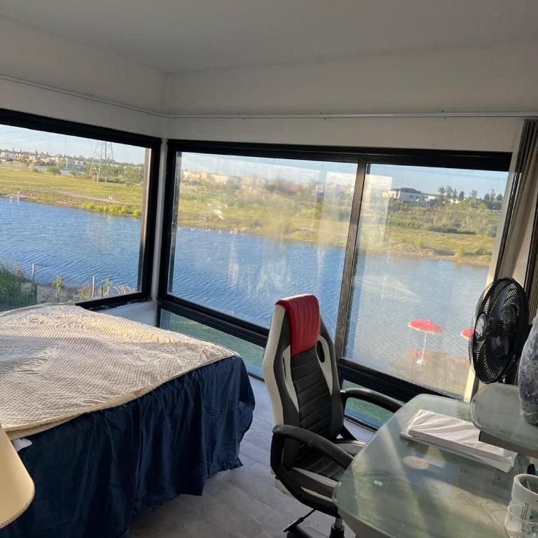 Casa Sobre Lote Al Agua en Tigre - Dique Lujan - Villa with Private Pool - 22