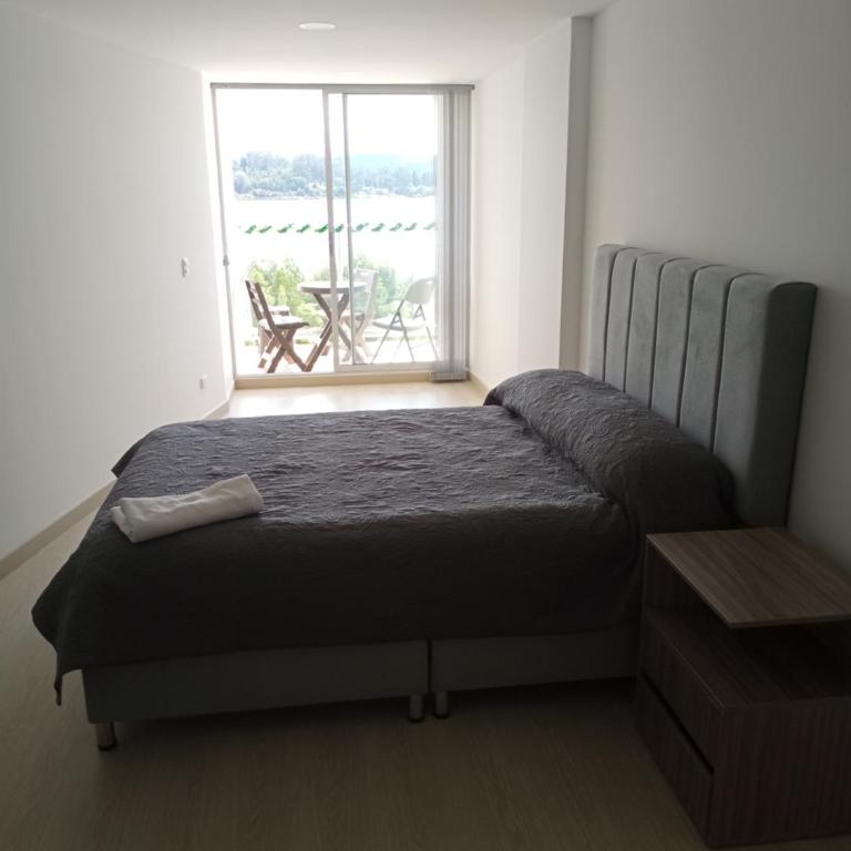 Amplio apartamento con vista al lago - Apartamento de 3 dormitorios - 5