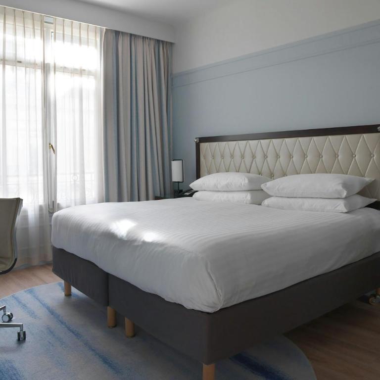 Paris Marriott Opera Ambassador Hotel - Chambre Lit King-Size Supérieure - 6