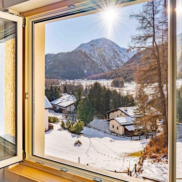 Luxury Apartment St Moritz - Apartment mit 2 Schlafzimmern - 2
