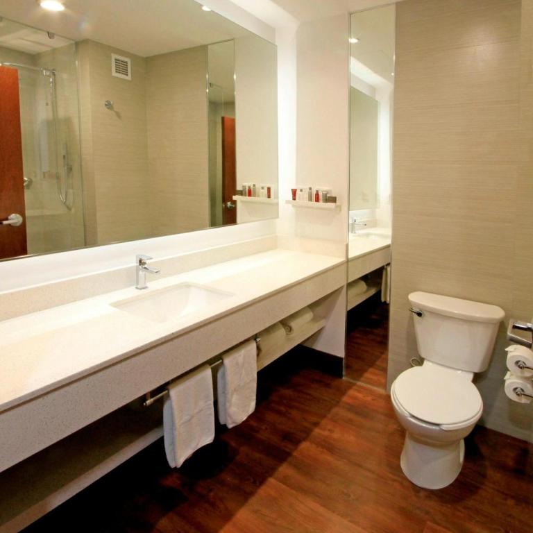 Marriott Puebla Hotel Meson del Angel - Torre del Angel, Guest Room, 2 Queen Beds - 5