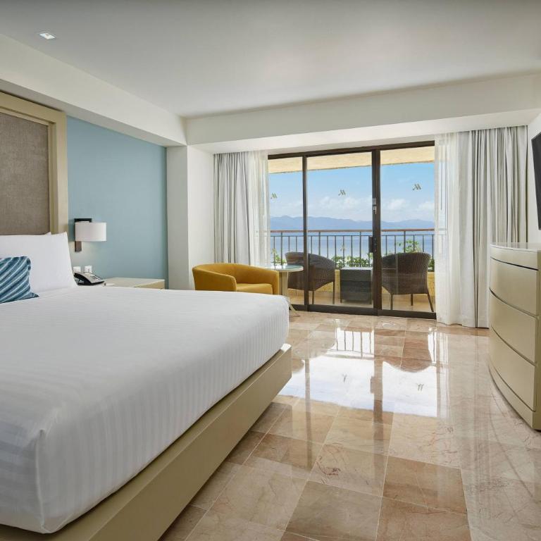 Marriott Puerto Vallarta Resort & Spa - Suite Governor más amplia de 1 dormitorio con vistas al mar - 1 cama extragrande - 2