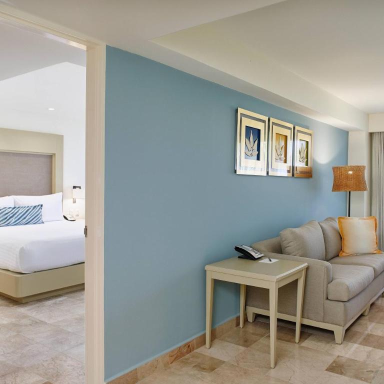 Marriott Puerto Vallarta Resort & Spa - Suite Emperor de 1 dormitorio con 1 cama extragrande - 4