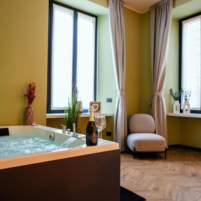 Maison Giulietta e Spa con parcheggio privato - Suite with Hot Tub and Sauna - 11