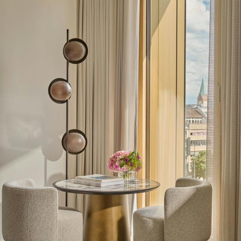 Koenigshof, a Luxury Collection Hotel, Munich - Camera King Deluxe - 3