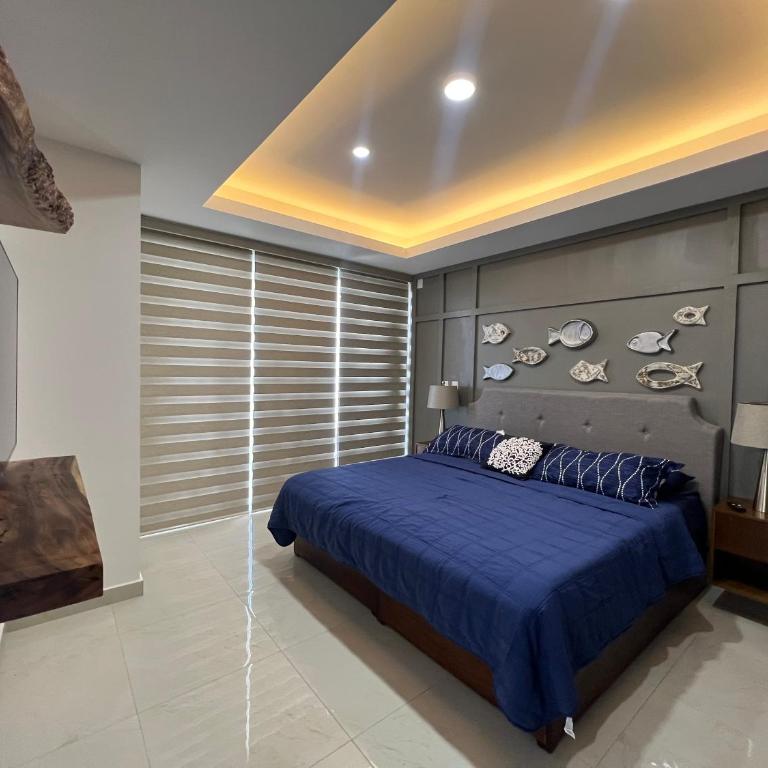 Sunset View Condo - Two-Bedroom Apartment - 12
