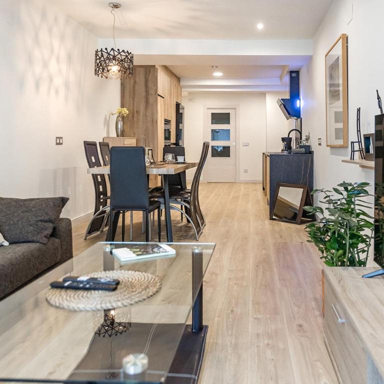 Espacioso apartamento a 9 min playa - Apartamento - 3