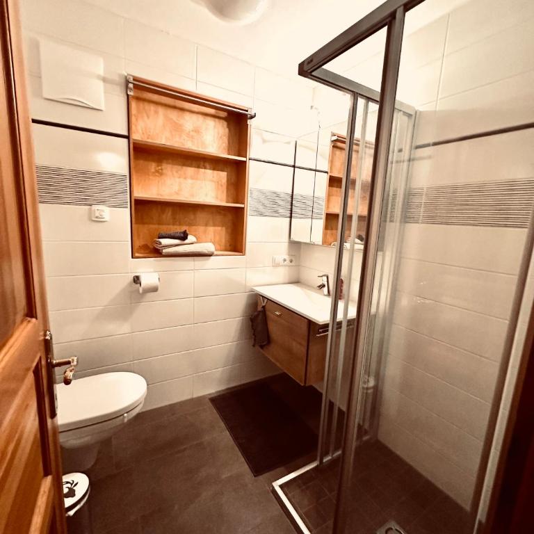 LITTLE HIDEAWAY zillertal - private Sauna, Kamin & Bergpanorama - Ferienhaus - 24